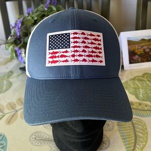 Colombia PFG FLEXFIT Fish Flag Mesh Baseball hat cap 
EUC